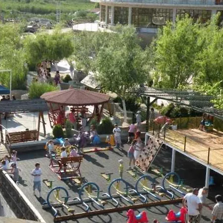 Medussa Mamaia